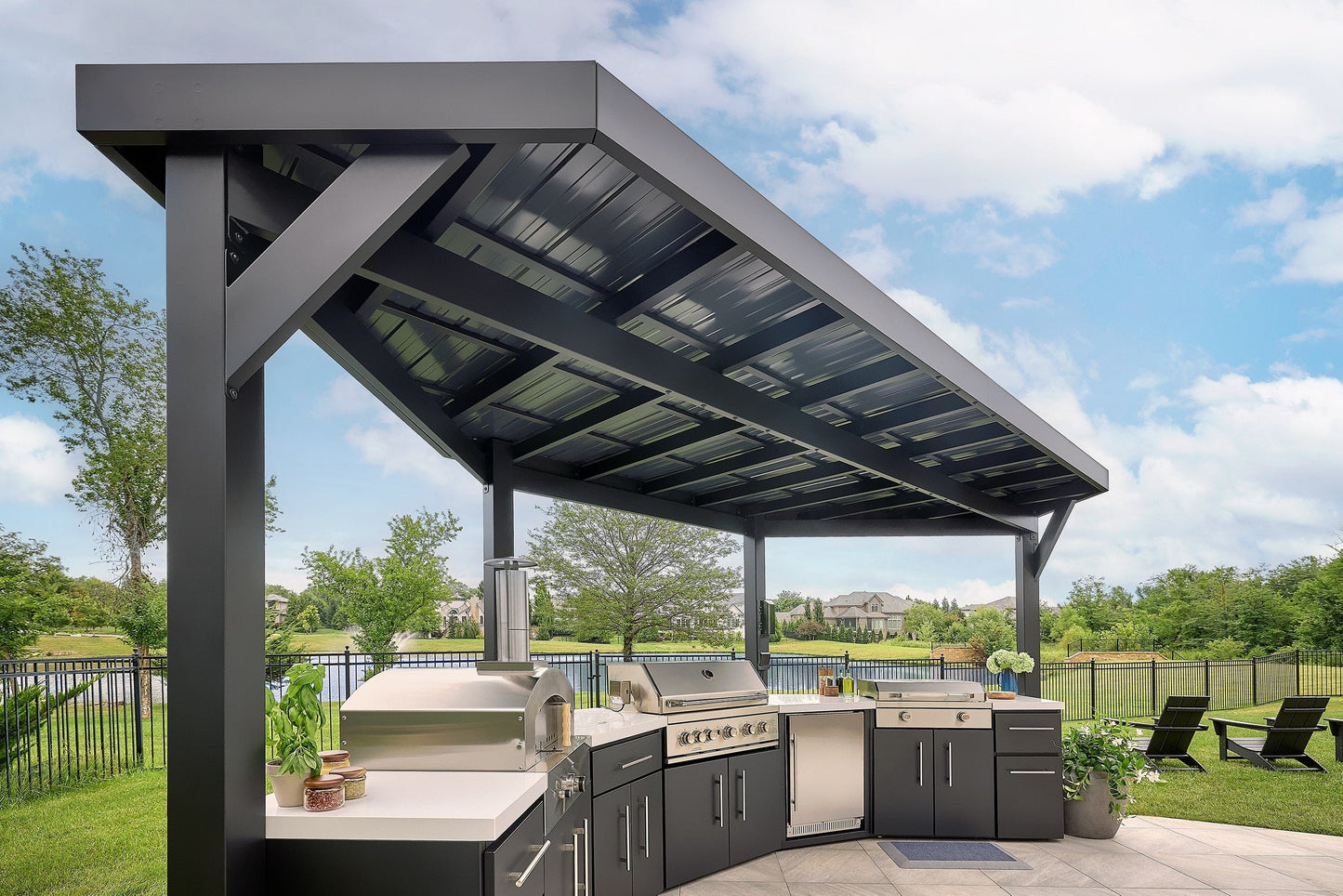 Edgemont Cove | Curved Outdoor Kitchen with Built-In Grill, Griddle & Pizza Oven