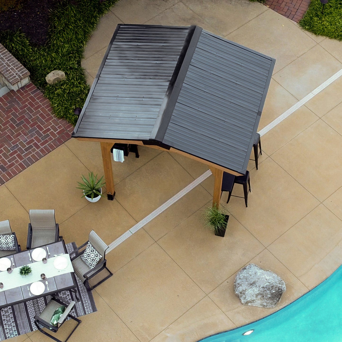 Granada Grill Gazebo with Outdoor Bar